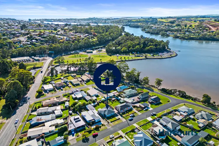 5 Formby Grove, Quoiba TAS 7310