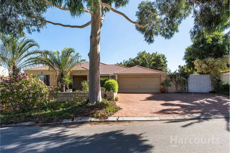 20 Monaltrie Loop, Carramar WA 6031