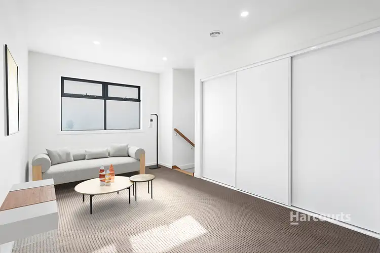 Fourth view of Homely house listing, 2/32 Lacebark Street, Doveton VIC 3177