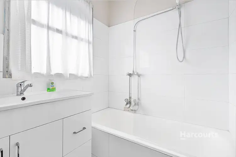 Sixth view of Homely unit listing, 1/32 Lacebark Street, Doveton VIC 3177