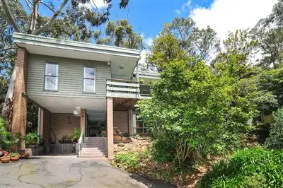 102 Old Belgrave Road, Upwey VIC