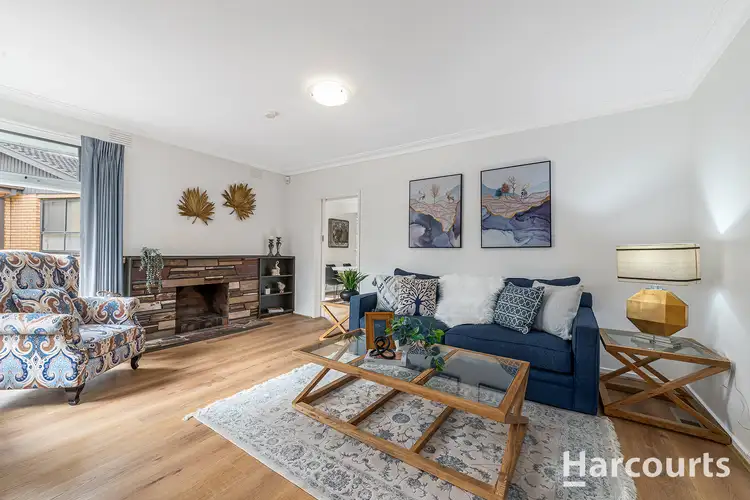 Second view of Homely house listing, 6 Snowden Place, Vermont VIC 3133