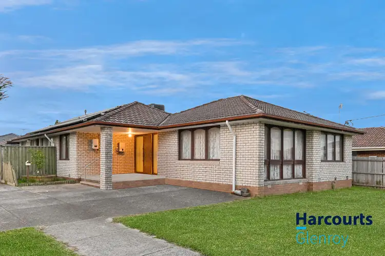 Main view of Homely house listing, 72 Dianne Avenue, Craigieburn VIC 3064