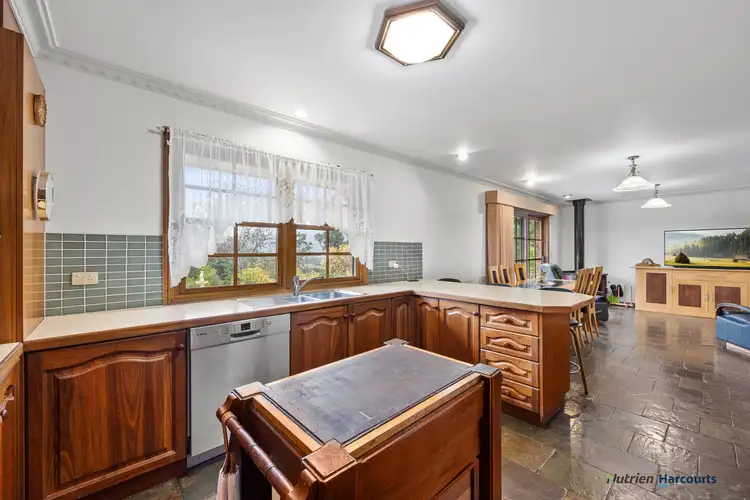 Fourth view of Homely house listing, 8 Keppels Court, Marysville VIC 3779