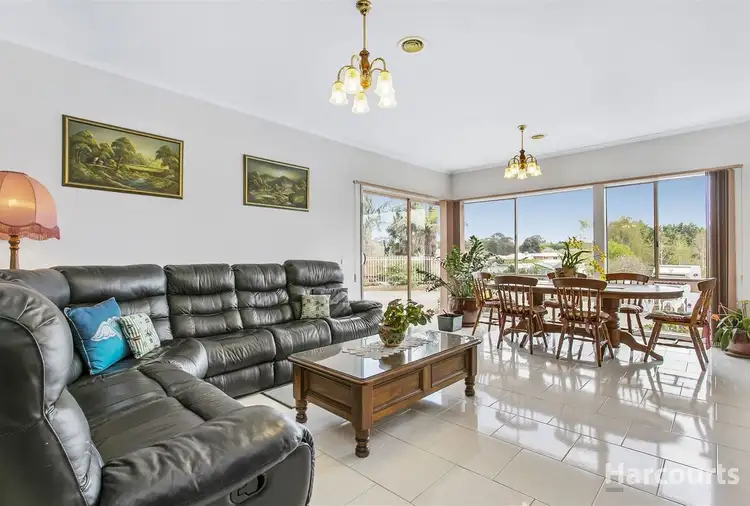 Fifth view of Homely house listing, 11-12 Jindalee Court, Narre Warren South VIC 3805