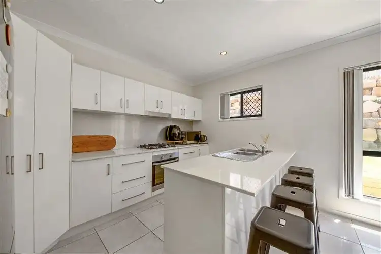 Second view of Homely house listing, 40 Waterview Drive, Lammermoor QLD 4703