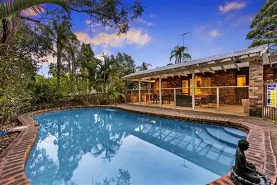 4 Randal Crescent, North Rocks NSW