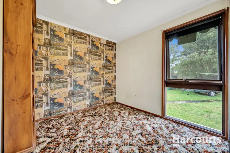 Fifth view of Homely house listing, 18 Clangula Court, Endeavour Hills VIC 3802