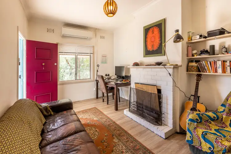 Fifth view of Homely unit listing, 1/4 Winnecke Avenue, East Side NT 870