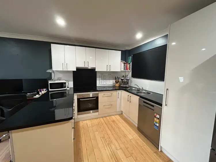 Third view of Homely unit listing, 6/8 Christina Court, Mermaid Waters QLD 4218