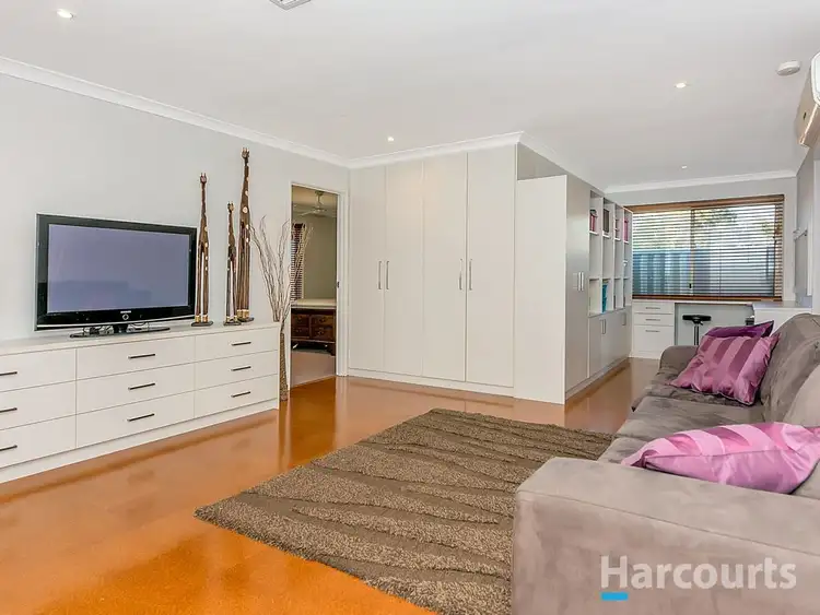 Fifth view of Homely house listing, 1 Oakwood Court, Beechboro WA 6063