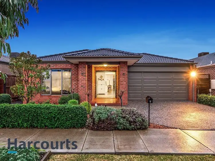 9 Remy Avenue, Plumpton VIC 3335