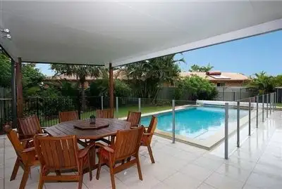 9 Montebello Court, Mermaid Waters QLD