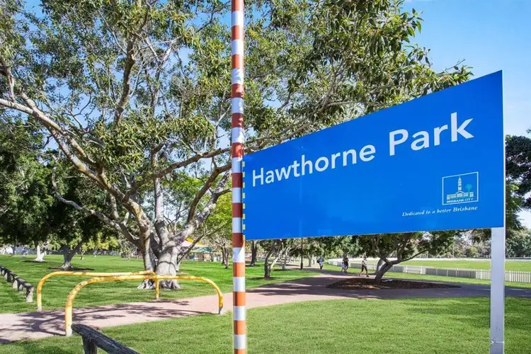 Sixth view of Homely house listing, 1 Leura Avenue, Hawthorne QLD 4171