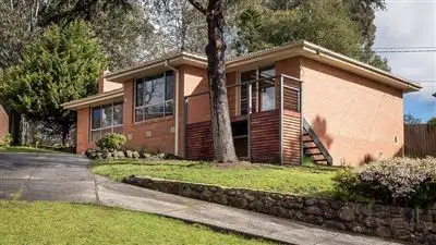31 Merricks Close, Ferntree Gully VIC 3156