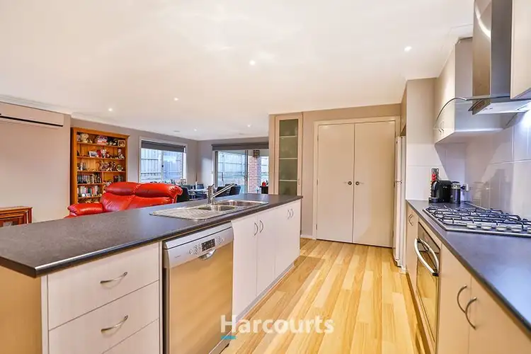 Sixth view of Homely house listing, 6 Appleporch Way, Drouin VIC 3818