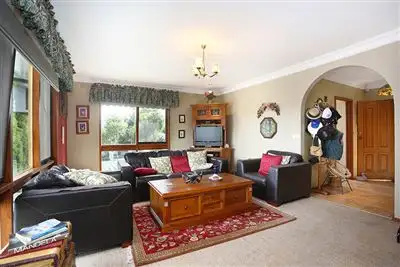 Fourth view of Homely house listing, 17 Gwyn Rise, Vermont South VIC 3133
