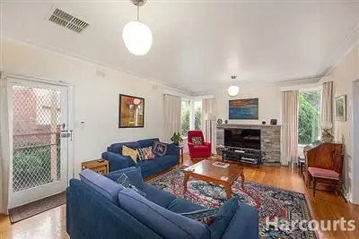 Second view of Homely house listing, 5 Nellie Court, Mount Waverley VIC 3149