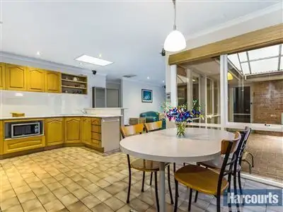 Fifth view of Homely house listing, 5 Silverene Court, Vermont South VIC 3133
