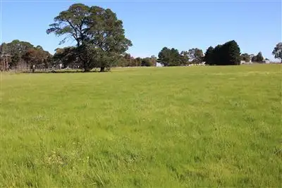 . Scarsdale-Pitfield Road, Cape Clear VIC 3351