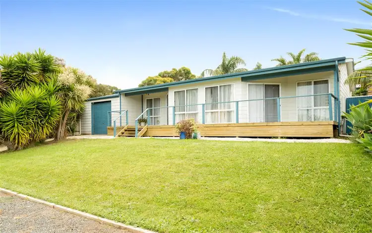 8 Joy Street, Encounter Bay SA 5211