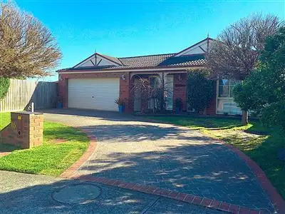 Second view of Homely house listing, 16 Huntingtower Crescent, Langwarrin VIC 3910