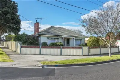 Second view of Homely house listing, 32 Howell Street, Lalor VIC 3075