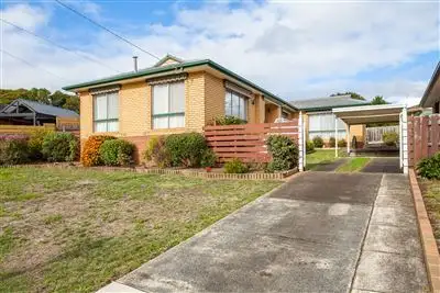 40 Gretana Crescent, Frankston VIC 3199