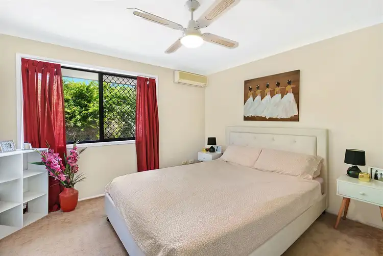 Sixth view of Homely semi-detached listing, 2/9 Cassandra Crescent, Labrador QLD 4215