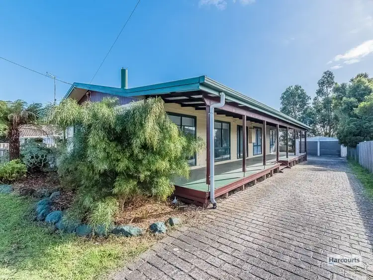 8 Abbott Street, Moe VIC 3825
