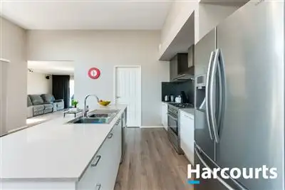 Fifth view of Homely house listing, 148 Lineham Drive, Cranbourne East VIC 3977