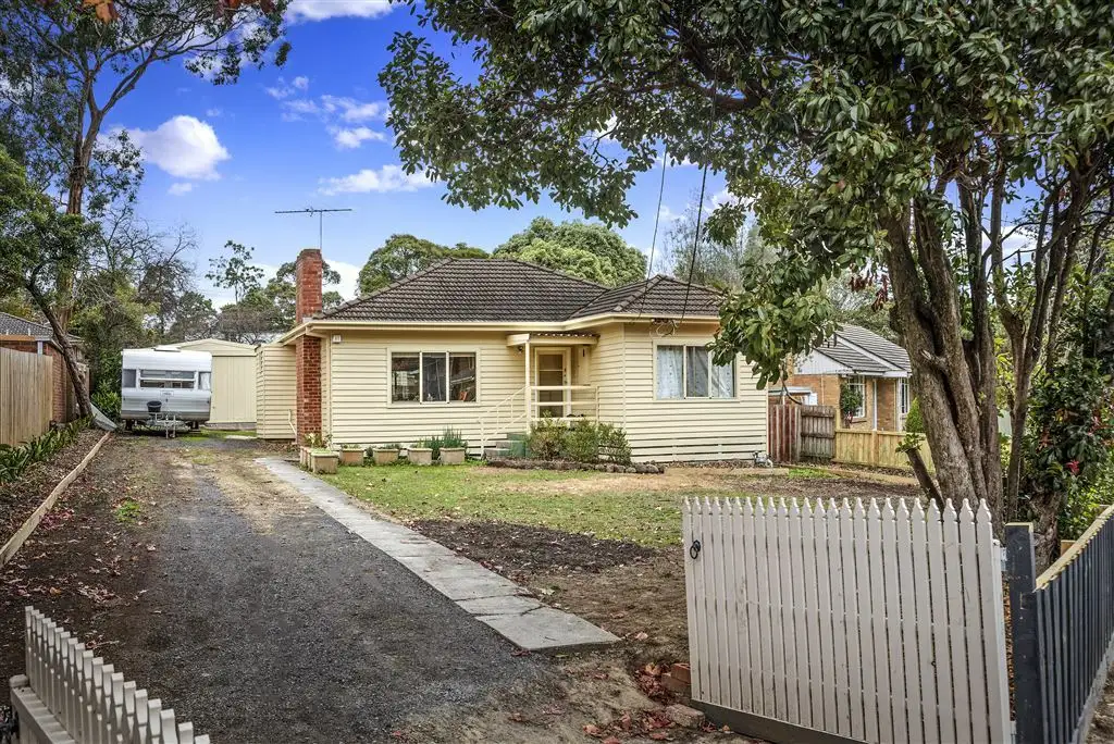 Main view of Homely house listing, 23 Rosedale Crescent, Ringwood East VIC 3135