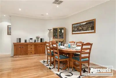Fifth view of Homely house listing, 4 Mannavue Blvd, Cranbourne North VIC 3977