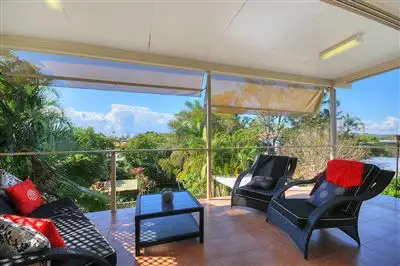 38 Hillcrest Parade, Miami QLD