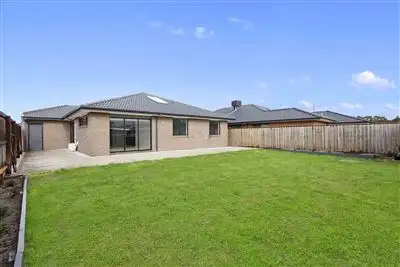 Sixth view of Homely house listing, 5 Cloverfield Crescent, Wollert VIC 3750
