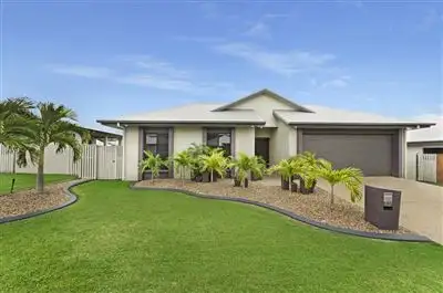 62 Hillock Crescent, Bushland Beach QLD 4818