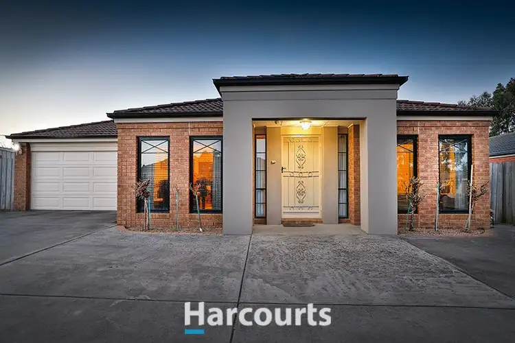 31 Sir Thomas Drive, Pakenham VIC 3810