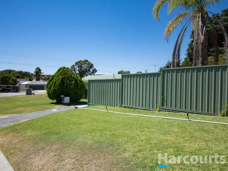 Second view of Homely house listing, 25 Cawarra Crescent, Craigie WA 6025
