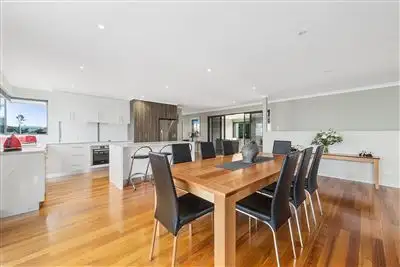 14 Intrigue Court, Tranmere TAS 7018
