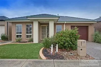 12 Lagoon Row, Officer VIC 3809