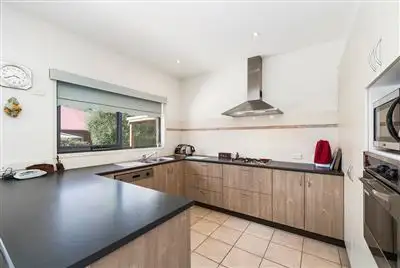 Second view of Homely house listing, 8/33 Baden Powell Place, Mount Eliza VIC 3930