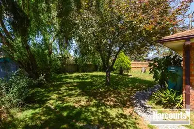 Seventh view of Homely house listing, 2 Hutchins Way, Skye VIC 3977