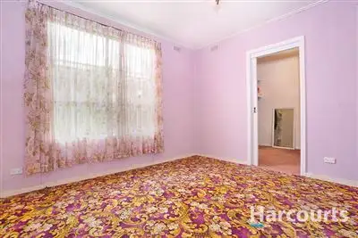 Seventh view of Homely house listing, 136 Broadway, Reservoir VIC 3073