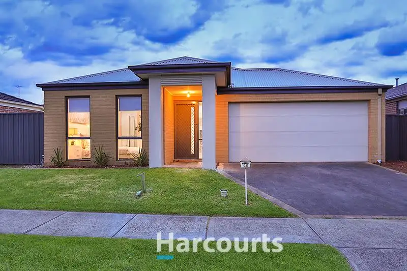 Main view of Homely house listing, 35 Pomegranate Way, Pakenham VIC 3810