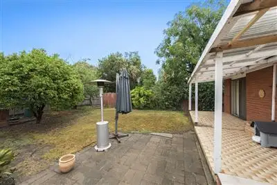 Sixth view of Homely house listing, 2 Purse Street, Mount Waverley VIC 3149