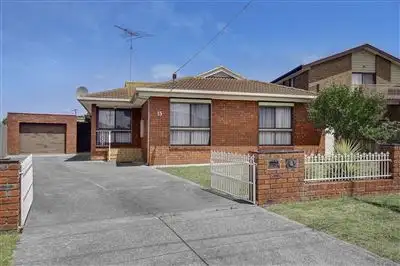 15 Ashleigh Crescent, Bell Park VIC 3215