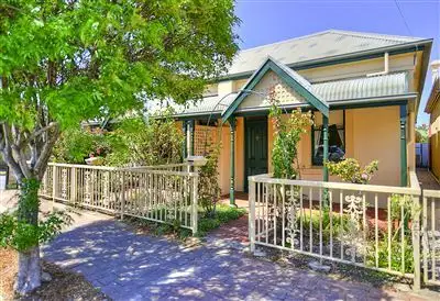 14 Bath Street, Glenelg South SA 5045