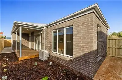 Sixth view of Homely unit listing, 2/37 Bruce Street, Bell Park VIC 3215