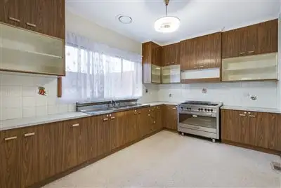 Fifth view of Homely house listing, 124 Alexander Avenue, Thomastown VIC 3074
