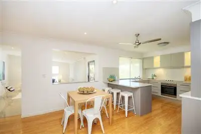 16 Tibor Court, Ashmore QLD 4214
